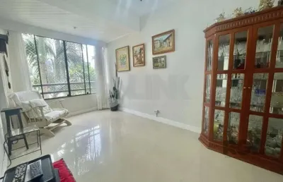 Apartamento de 3 quartos com 1 vaga à venda no bairro boa vista em porto alegre