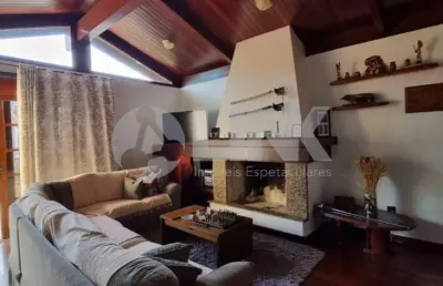 Cobertura de 4 quartos com 1 vaga à venda no bairro menino deus em porto alegre