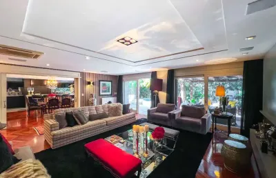 Casa em condomínio fechado com 4 quartos à venda na rua osório tuyuty de oliveira freitas, 120, três figueiras, porto alegre por r$ 6.390.000