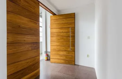Apartamento com 4 quartos à venda na avenida venâncio aires, 449, cidade baixa, porto alegre, 256 m2 por r$ 1.000.000
