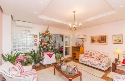 Casa com 3 quartos e 3 garagens à venda no bairro jardim europa em porto alegre