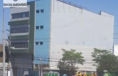 Prédio para alugar na Avenida Engenheiro Armando de Arruda Pereira, 2428, Jabaquara, São Paulo