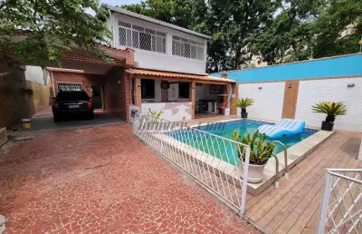 Casa com 6 quartos à venda na rua edgard werneck, 779, freguesia (jacarepaguá), rio de janeiro, 360 m2 por r$ 1.400.000