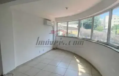 Loft à venda na rua dom juvêncio de brito, 229, freguesia (jacarepaguá), rio de janeiro, 18 m2 por r$ 165.000
