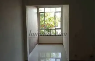 Apartamento com 2 quartos à venda na estrada dos três rios, 199, freguesia (jacarepaguá), rio de janeiro, 60 m2 por r$ 320.000