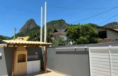 Casa em condomínio fechado com 3 quartos à venda na rua doutor odim góis, 250, jacarepaguá, rio de janeiro, 100 m2 por r$ 619.000