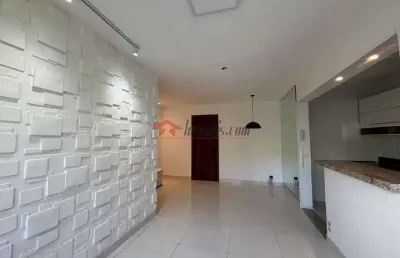 Apartamento com 2 quartos à venda na rua paulo moreira da silva, 255, taquara, rio de janeiro, 55 m2 por r$ 200.000