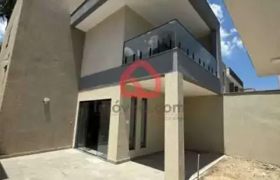 Casa em condomínio fechado com 4 quartos para alugar na rua manhuaçu, 497, vargem grande, rio de janeiro, 183 m2 por r$ 5.500
