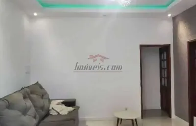 Casa com 2 quartos à venda na rua das tulipas, 309, vila valqueire, rio de janeiro, 70 m2 por r$ 275.000
