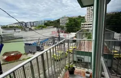 Apartamento com 2 quartos à venda na rua pacoti, 77, pechincha, rio de janeiro, 50 m2 por r$ 190.000