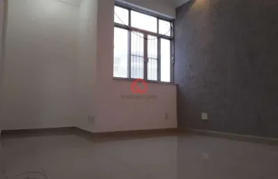 Apartamento com 2 quartos à venda na rua mário barbedo, 56, vila valqueire, rio de janeiro, 60 m2 por r$ 250.000