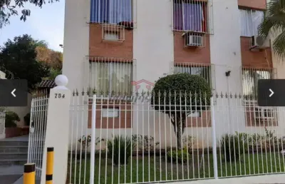Apartamento com 2 quartos à venda na rua doutor bernardino, 754, praça seca, rio de janeiro, 68 m2 por r$ 130.000