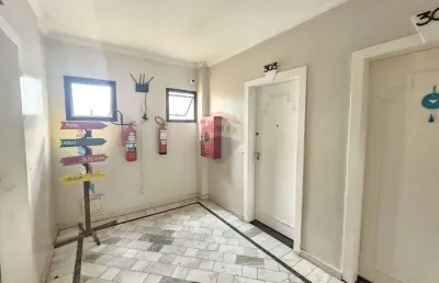 Apartamento no vieiralves, 2 quartos sendo uma suíte, em condomínio