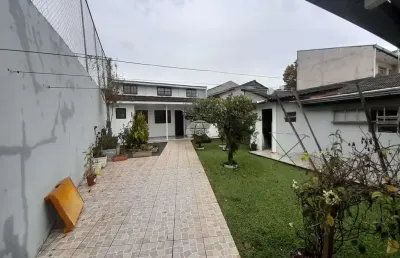 Casa com 4 quartos para alugar na rua thomaz liss, 09, atuba, colombo, 120 m2 por r$ 1.900