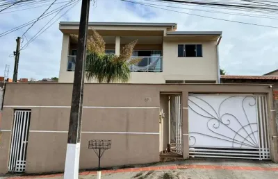 Sobrado com 3 dormitórios à venda, 247 m² por r$ 680.000,00 - jardim tóquio- londrina/pr