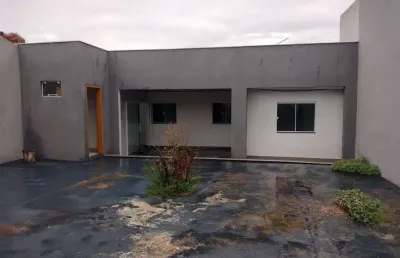 Casa com 2 quartos à venda na Rua Santa Sofia, Espanha, Londrina