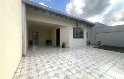 Casa com 2 quartos à venda na Rua Anhangüera, 116A, São Pedro, Londrina