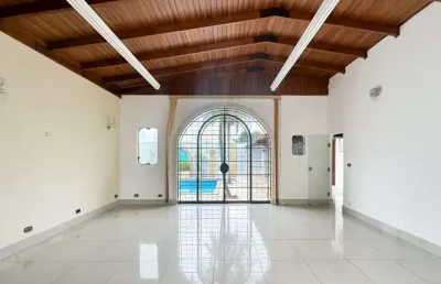 Casa com 1 quarto para alugar na Avenida Santos Dumont, 1494, Boa Vista, Londrina