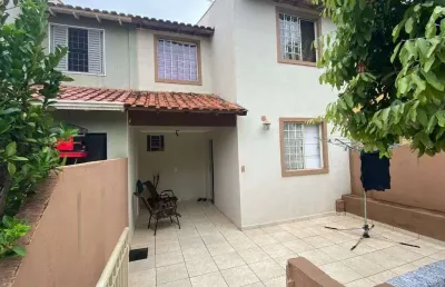 Sobrado com 3 dormitórios à venda, 60 m² por r$ 220.000,00 - jardim morumbi - londrina/pr