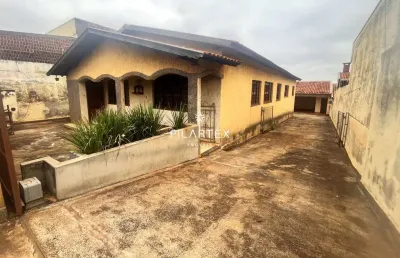 Casa em avenida comercial | região do aeroporto | 490m2 ! r$ 570.000,00