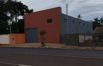 Barracão para alugar, 250 m² por r$ 5.000,00/mês - centro - ibiporã/pr