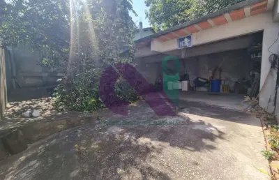 Terreno à venda, com uma casa no quintal, 354m  no pestana, osasco - sp
