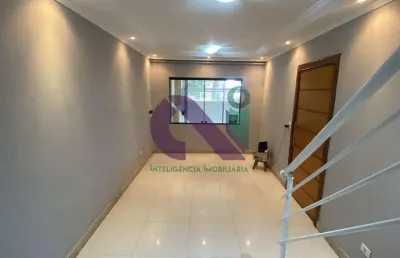Sobrado para locação 230m | 3 dormitórios sendo 1 suite | 2 vagas - quitauna