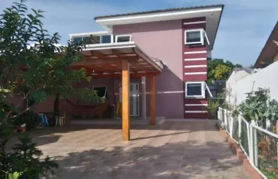 Casa de 170 metros quadrados no bairro camboim com 3 quartos