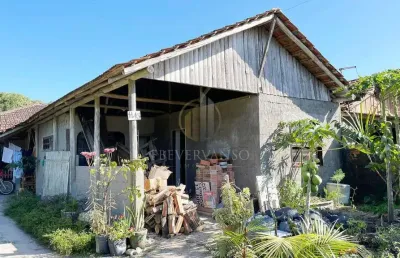 Casa com 2 quartos à venda na Rua Havaí, 1143, Balneário Nereidas, Guaratuba