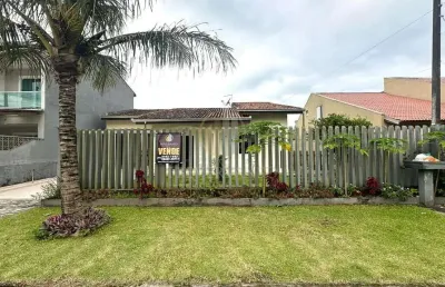 Casa com 3 quartos à venda na Rua Apucarana, 517, Brejatuba, Guaratuba