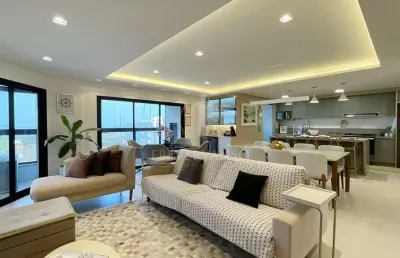 Apartamento com 3 quartos para alugar na Rua Padre Donato, 45, Centro, Guaratuba