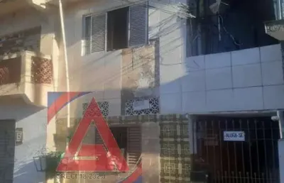 Casa comercial à venda no Jardim Ana Estela, Carapicuíba 