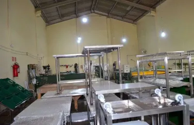 Barracão zc3 à venda, 200 m² por r$ 520.000 - conjunto café - londrina/pr