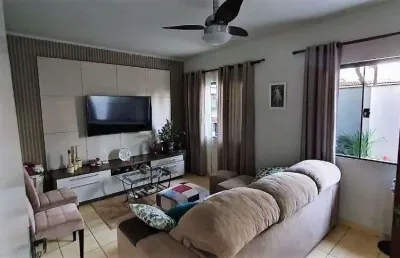 Casa a venda, 248 m² por r$ 615.000 - coliseu - londrina/pr
