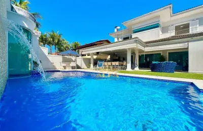 Alto padrão - casa à venda com 5 suítes - piscina, sauna e churrasqueira - condomínio com segurança e lazer - jardim acapulco - guarujá/sp