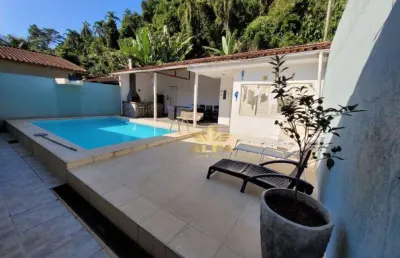 Casa à venda com 4 dormitórios - piscina e churrasqueira - 2 vagas - jardim albamar - guarujá/sp