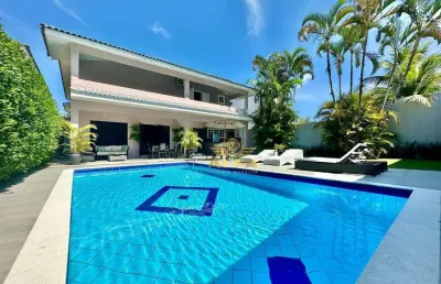 Casa com 5 suítes à venda, jardim acapulco, guarujá.