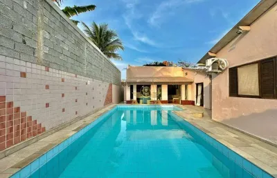 Casa  à venda na praia da enseada | alfa imóveis guarujá