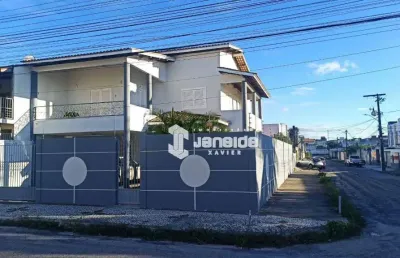 Casa com 5 quartos à venda na Rua Rodrigues de Freitas, Cidade Nova, Feira de Santana