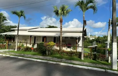 Casa térrea no condomínio encontro das águas toda reforma.