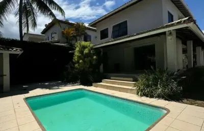 Oportunidade excelente casa no condomínio intervilas buraquinho 980.000,00 pronta para morar.