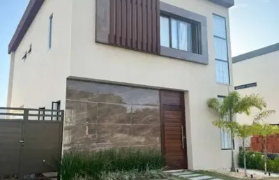 Descubra o seu refúgio dos sonhos na vila florença!