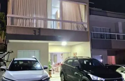 Casa solta espetacular à venda em condomínio fechado – pitangueiras, lauro de freitas  4 suítes | piscina privativa | energia solar | r$ 890.000,00