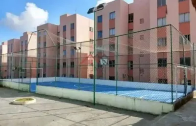 Apartamento á venda com 2/4, no cond. jardim ipitanga life.