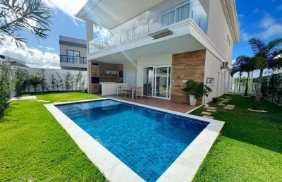 Locação | casa mobiliada e finamente decorada | alphaville litoral norte ii