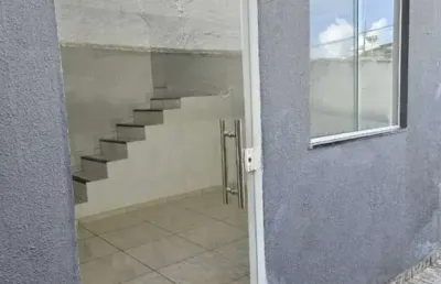 Apartamento com 2 quartos para alugar na Rua Rodolfo B B Barros, 22, Centro, Lauro de Freitas