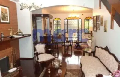 Casa com 4 quartos à venda na rua ribeirão bonito, 216, moinho velho, são paulo por r$ 1.720.000