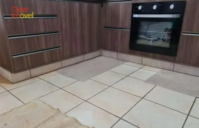 Casa à venda em ribeirão preto-sp: 3 quartos, 1 suíte, 2 salas, 4 banheiros, 7 vagas de garagem, 249,00 m² de área.