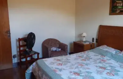 Casa à venda em ribeirão preto-sp, parque dos bandeirantes: 3 quartos, 1 suíte, 2 salas, 2 banheiros, 3 vagas, 204m².
