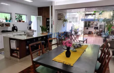 Casa com 4 quartos à venda na Rua Ametista, Aclimação, São Paulo